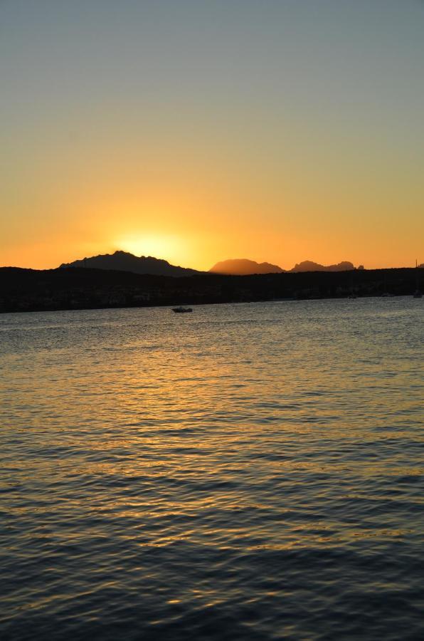 Casavacanza Golfo Aranci Buitenkant foto